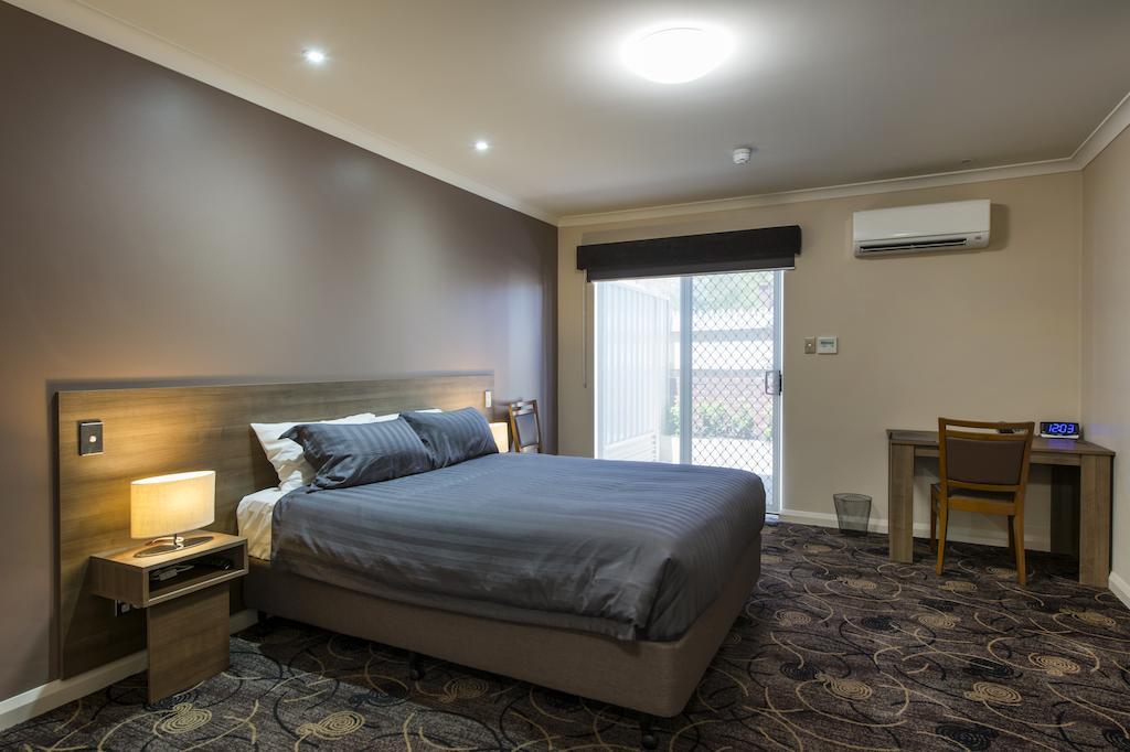 Quality Hotel Bayswater Перт Экстерьер фото