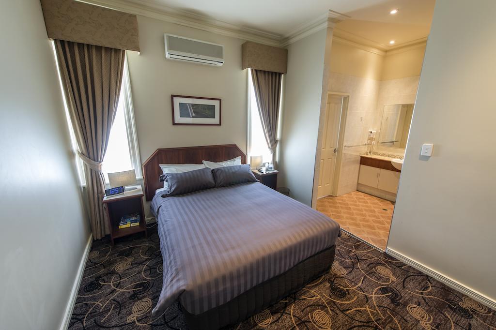 Quality Hotel Bayswater Перт Экстерьер фото