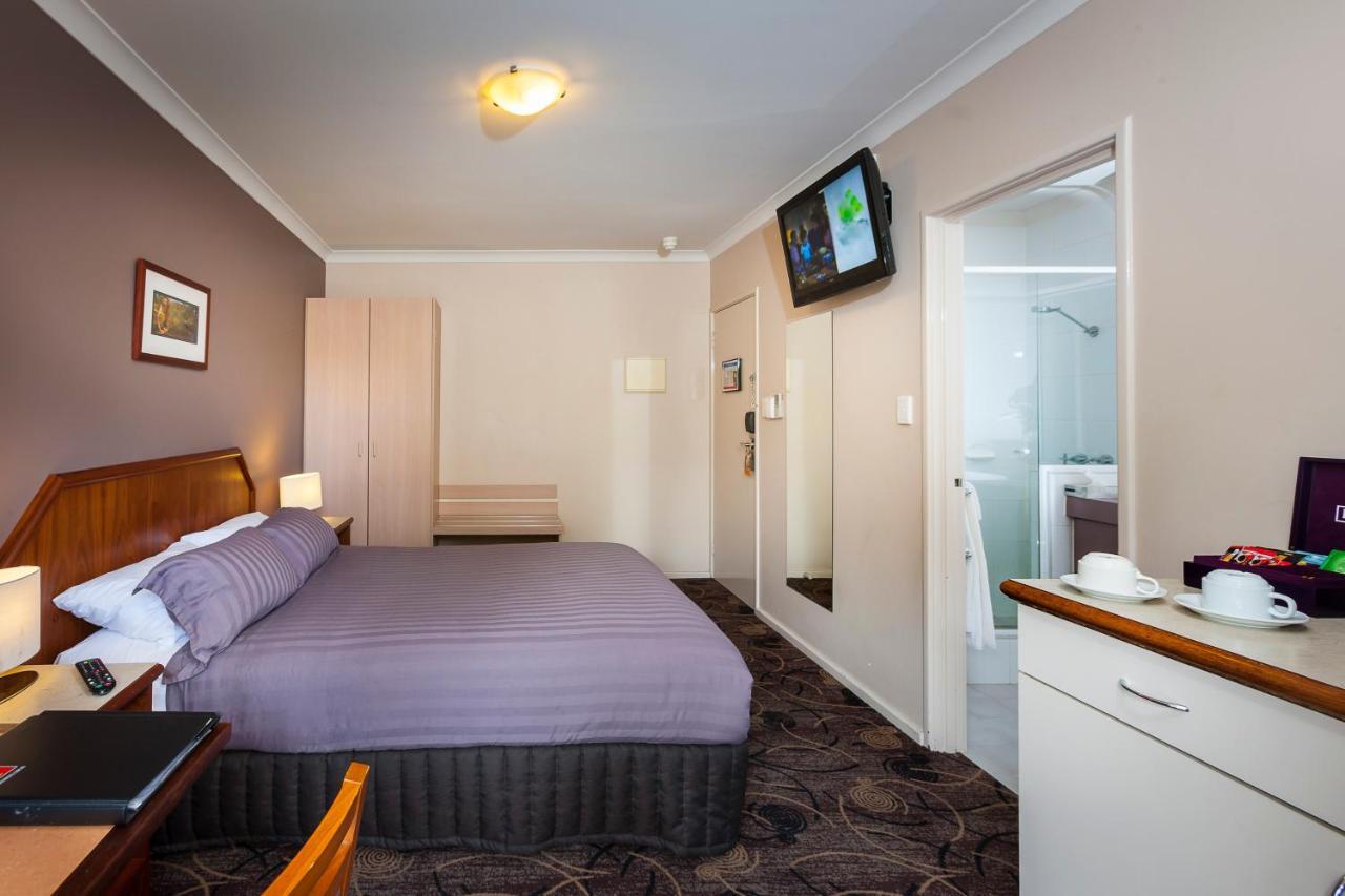 Quality Hotel Bayswater Перт Экстерьер фото